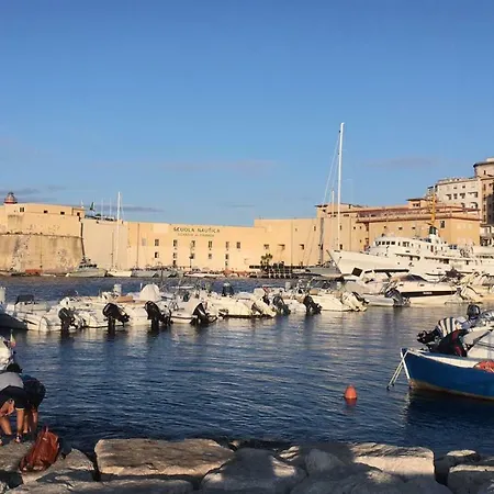 Fontana Leone * Gaeta